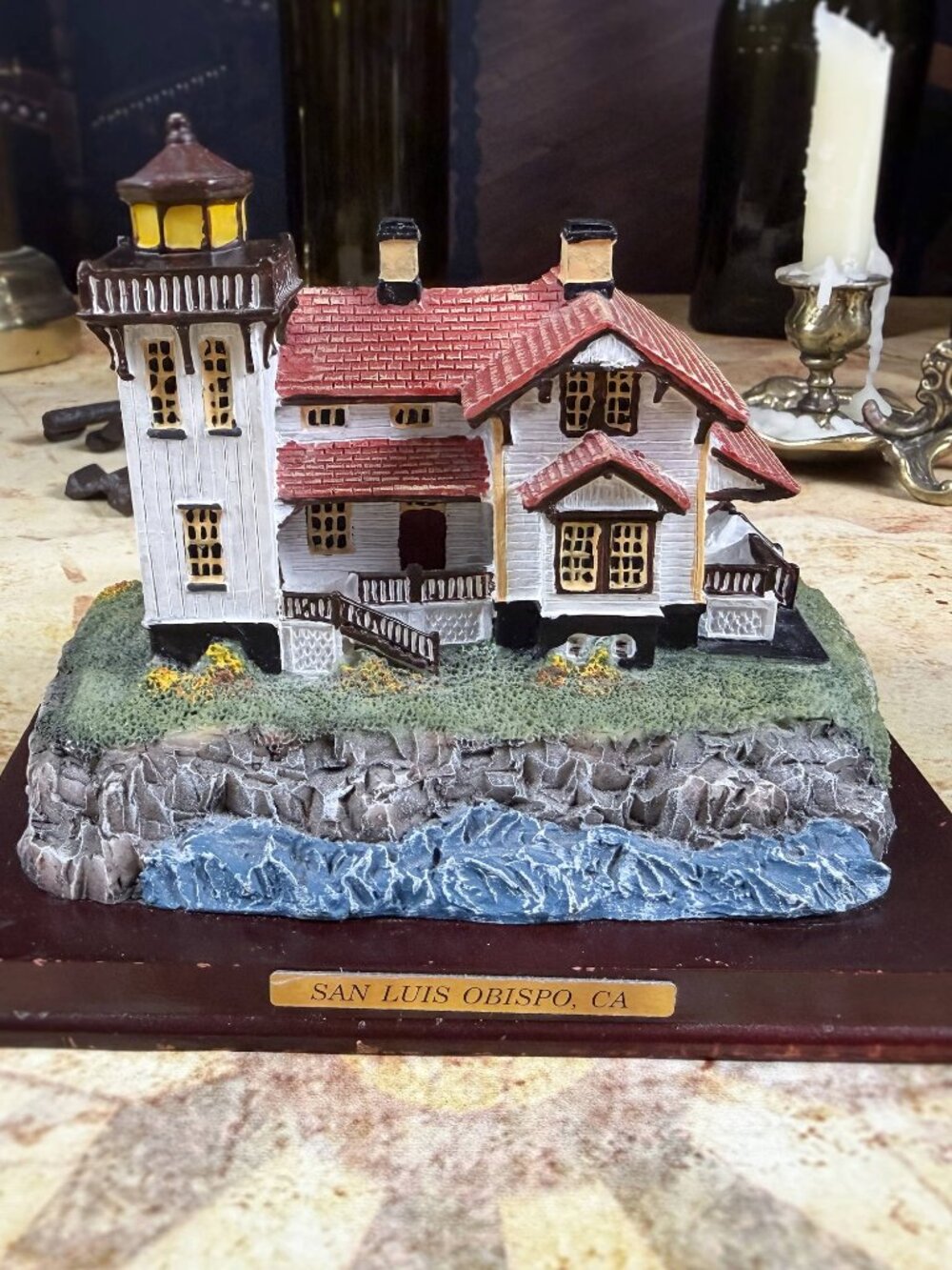 Oneida Studios San Luis Obispo Lighthouse Point Collection Figurine 1998